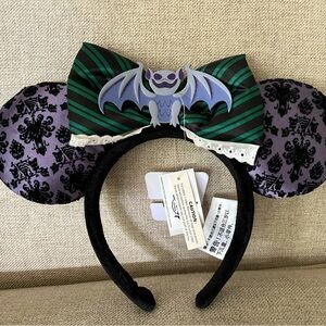 Never worn NWT Disney bat mouse ears